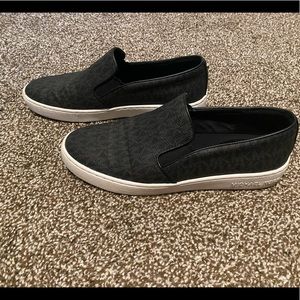 Michael Kohrs Black Shoes Size 9